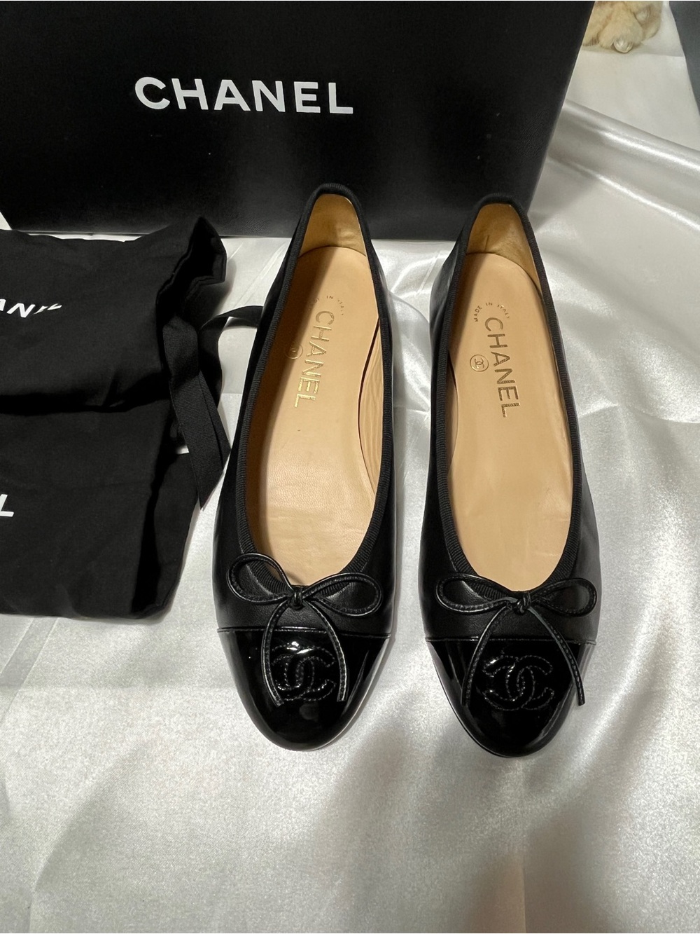 CHANEL Black Patent Cap Toe Ballet Flats with Bow & CC Emblem